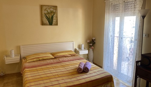 House, 4 Bedrooms, Smoking, Balcony
