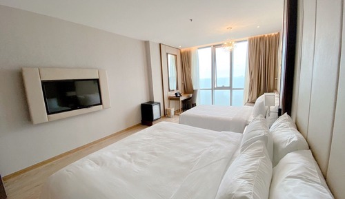 Family Ocean View