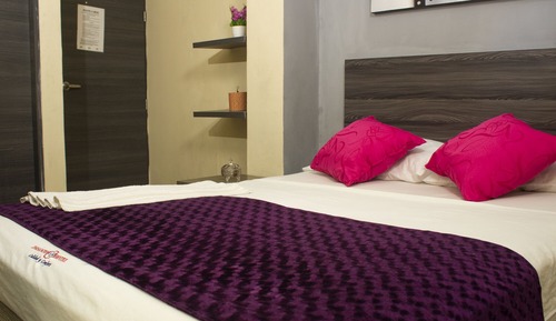 Basic Double Room, 1 Double Bed (Air conditioning)