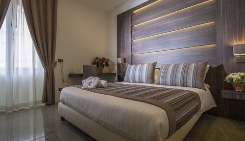 Classic Double Room