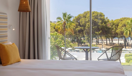 Double Room, Balcony (Partial Beach View)