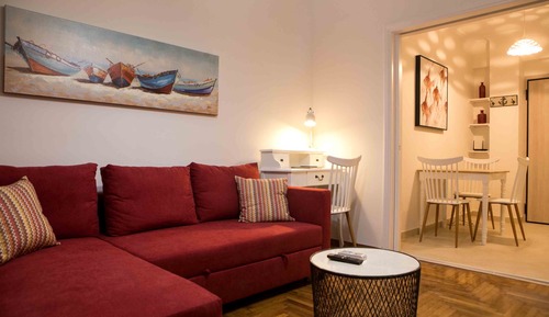 City Apartment, 1 Queen Bed with Sofa bed, Kitchen, City View