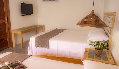 Comfort Room, Patio