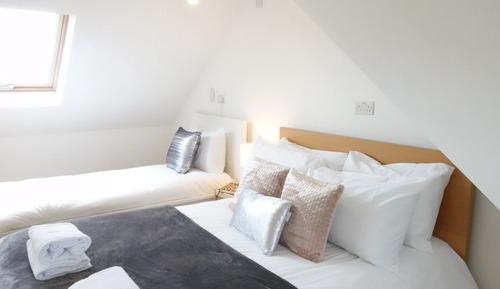 Comfort Triple Room