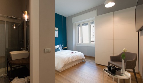 Double Room (Petrolio)