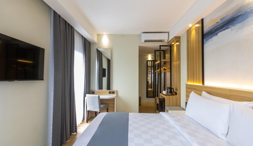 Deluxe Room, 1 Double Bed, Smoking
