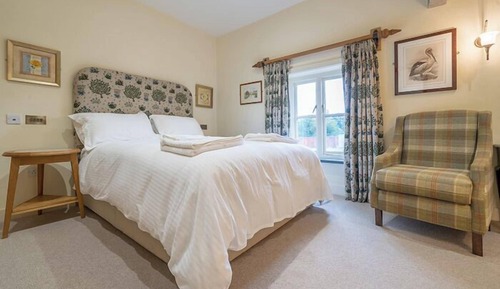 Beacon Fell - King Size Bedroom