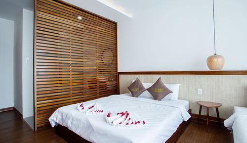 Family Room, Balcony