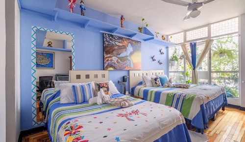 BABY BLUE, TERRAZA 4 PAX, BAÑO PRIVADO ENFRENTE, DOGS OK