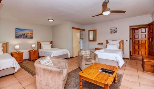Standard Double Room (Lodge 6 Room)