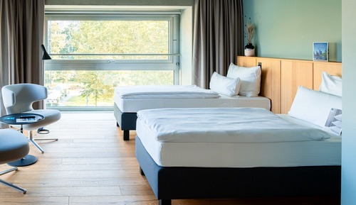 Executive Studio, 2 Twin Beds