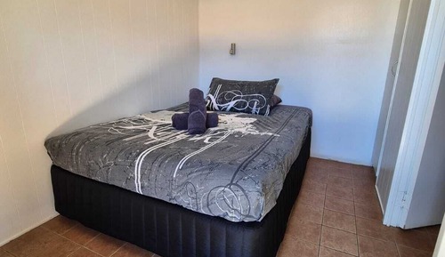Basic Cabin