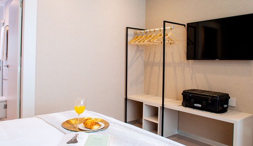 Apartment, Terrace (Haute Coutue)