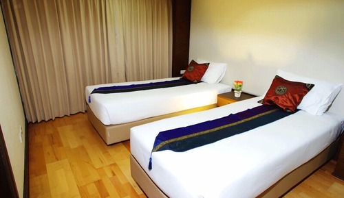 1-Bedroom Suite