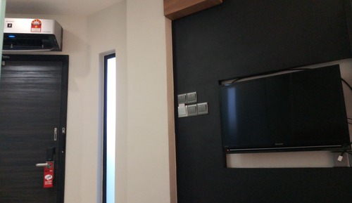 Standard Single Room, No Windows
