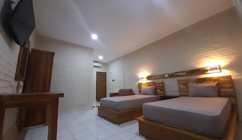 Standard Double or Twin Room