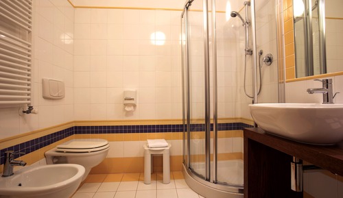 Superior Triple Room, Jetted Tub