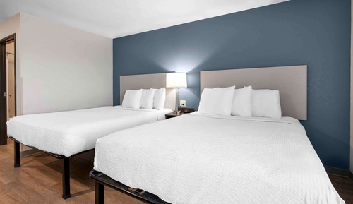 Standard Studio, 2 Queen Beds, Non Smoking, Refrigerator & Microwave