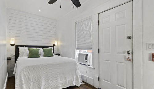 Junior Room, 1 Large Twin Bed, Ground Floor