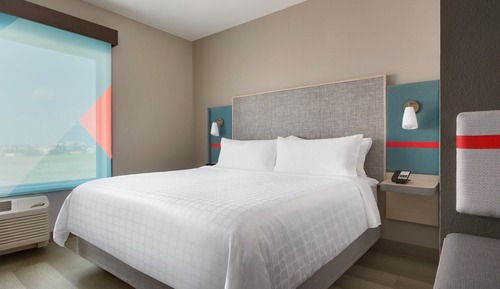 Standard Room, 1 King Bed