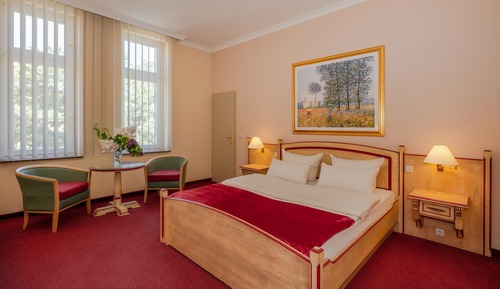 Double Room (lakefront/ promenade)