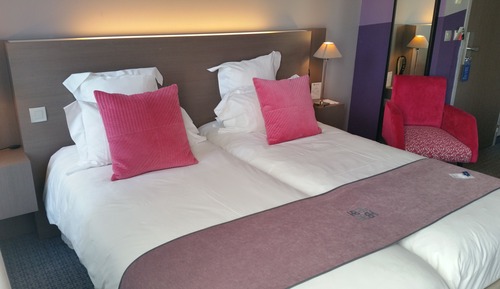 Superior Room, 2 Twin Beds, Non Smoking (Larger Room)