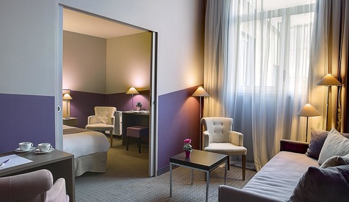 Suite, 1 King Bed with Sofa bed, Non Smoking (with Sofabed)