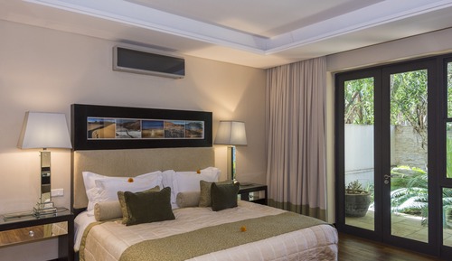 Luxury Suite, 1 Queen Bed with Sofa bed