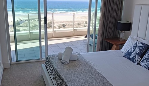 3 Bedroom Deluxe Sub Penthouse