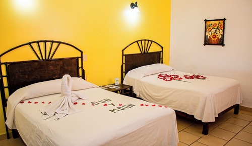 Standard Room, 2 Double Beds