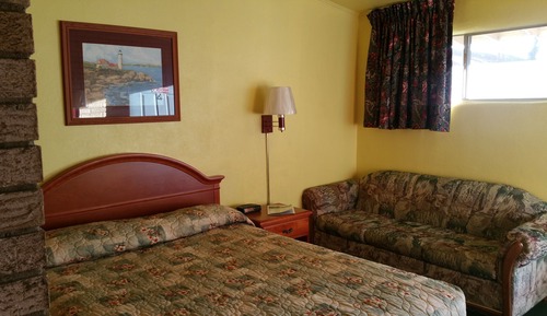 Classic Room, 1 Queen Bed, Non Smoking