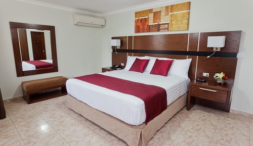 Executive Suite, 1 King Bed
