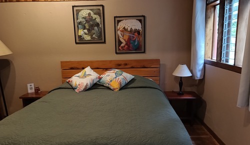 Economy Room, 1 Queen Bed, Courtyard View, Ground Floor