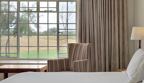 Room, 1 King Bed, Garden View