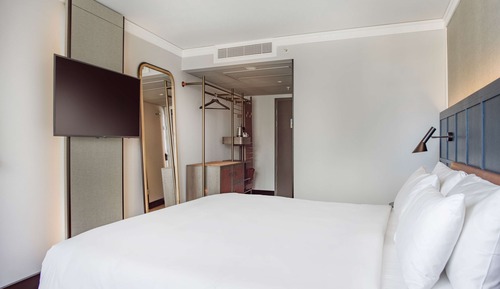 Superior Room, Accessible, City View