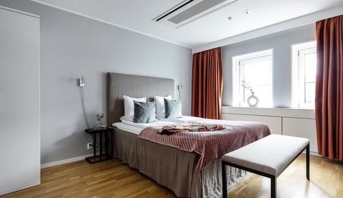 Family Room, 1 Bedroom