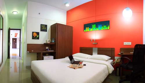 Standard Twin Room