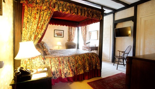 Double Room (Four Poster)