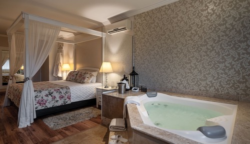 Luxury Room (Special)