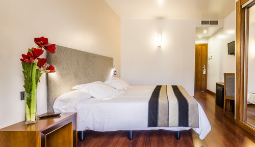 Twin Room, Balcony