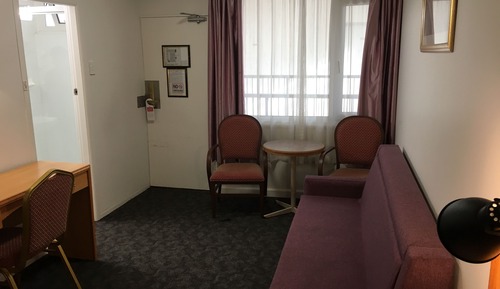 Twin Beds Room