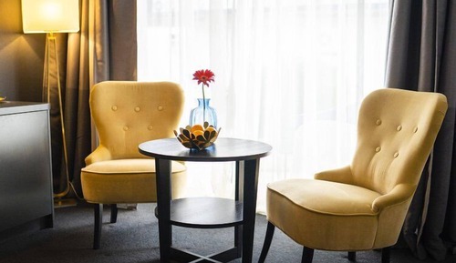 Oriana King Suite