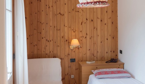 Classic Single Room
