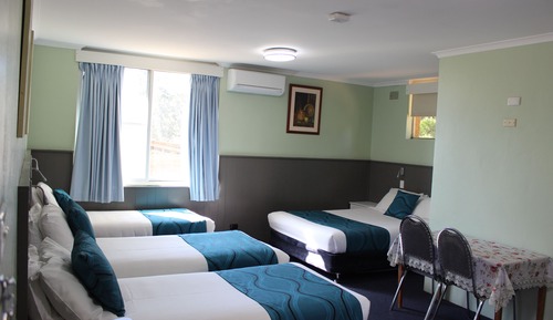 Deluxe Family Room (5 Person)