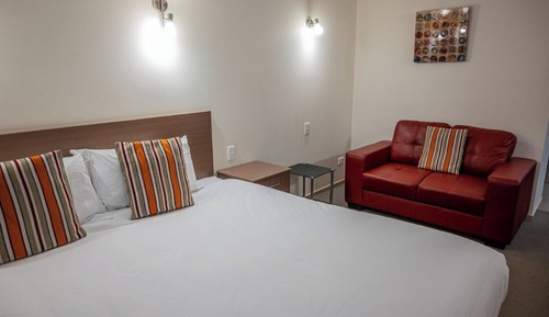 Deluxe Room, 1 King Bed, Non Smoking