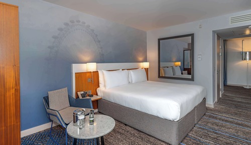 Deluxe Room, 1 King Bed, Non Smoking