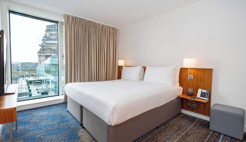City Suite, 1 King Bed with Sofa bed, Non Smoking