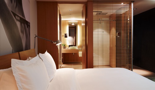 Classic Room, 1 King Bed