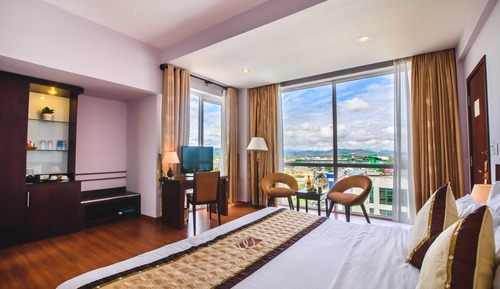 Deluxe Room, City View
