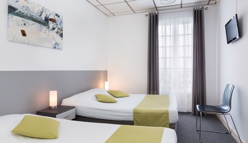 Triple Room